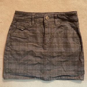 American Eagle Super Stretch Denim Grey Plaid Skirt Size 00